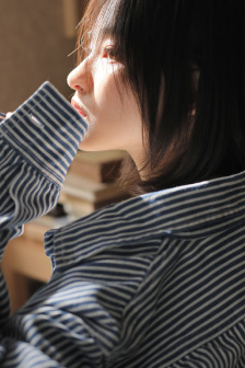 韩国《漂亮的女邻居》